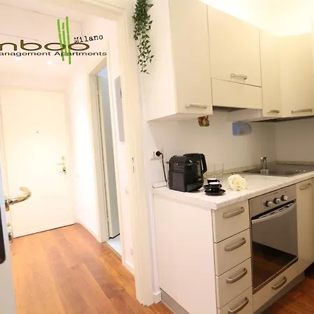 Bamboo Lecco شقة