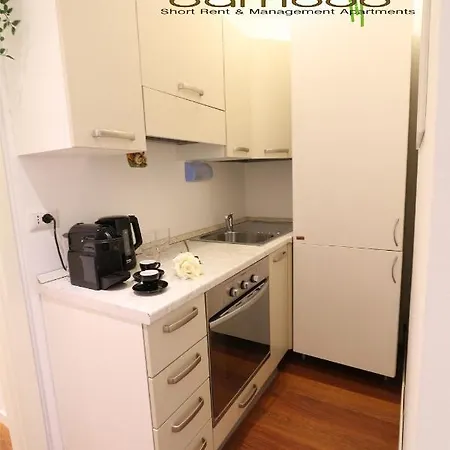 Bamboo Lecco شقة